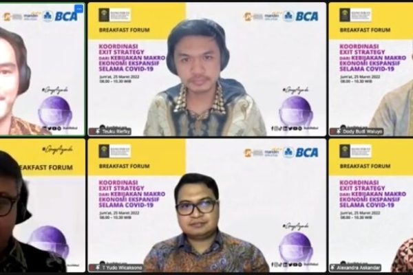all panelists